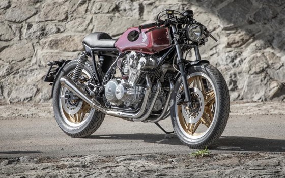 Umgebautes Motorrad Honda CB 750 Bol d'Or von Stix KFZ-Handels GmbH - Bild 9 Umgebautes Motorrad Honda CB 750 Bol d'Or von Stix KFZ-Handels GmbH - Bild 9