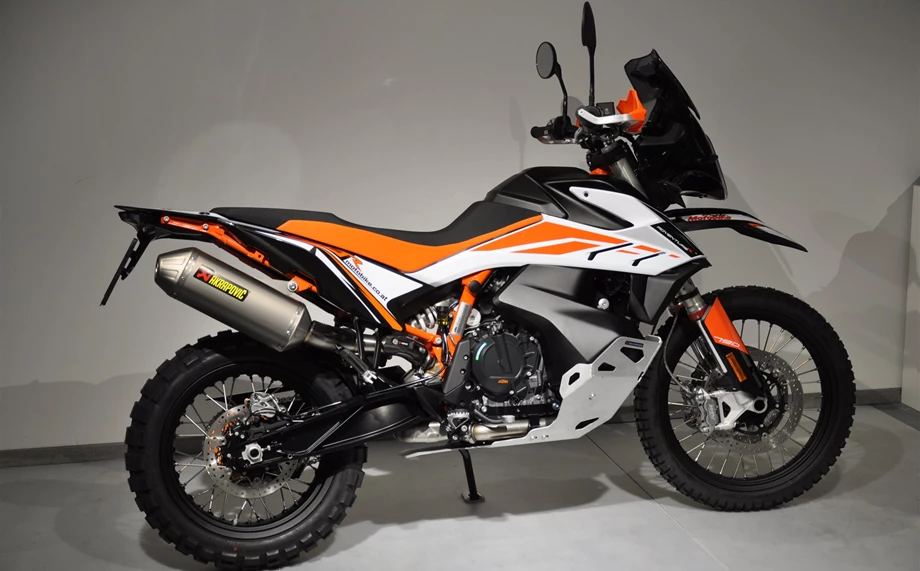 Umbgebautes Motorrad KTM 790 Adventure R Bild 5: Umbgebautes Motorrad KTM 790 Adventure R