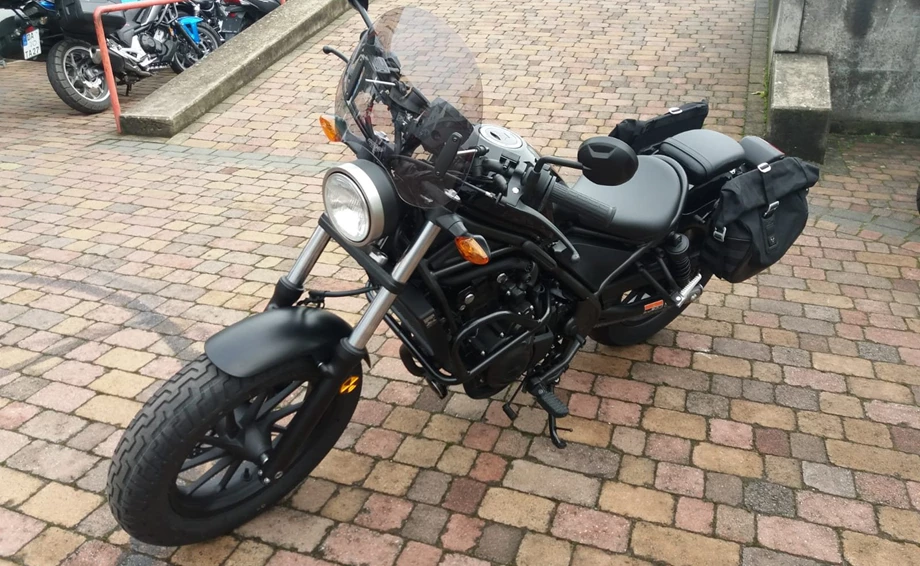 Rebuilt motorbike Honda CMX500 Rebel Bild 2: Rebuilt motorbike Honda CMX500 Rebel
