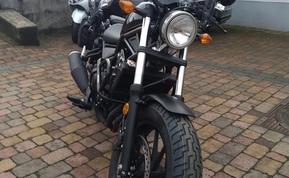Rebuilt motorbike Honda CMX500 Rebel Bild 3: Rebuilt motorbike Honda CMX500 Rebel
