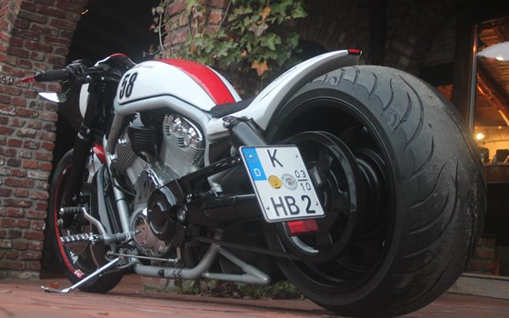 Umgebautes Motorrad Harley-Davidson V-Rod VRSCA von X-Trem Custombikes - Bild 15 Umgebautes Motorrad Harley-Davidson V-Rod VRSCA von X-Trem Custombikes - Bild 15