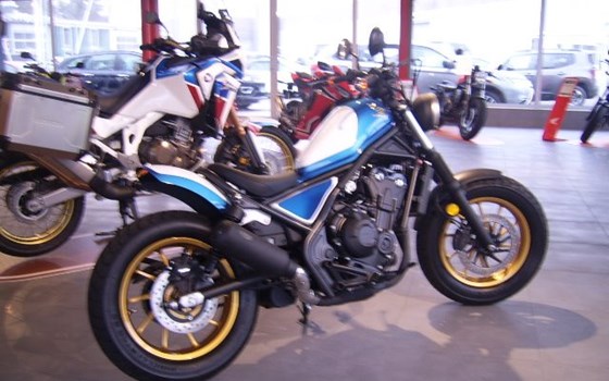 Umgebautes Motorrad Honda CMX500 Rebel von Auto-Boos GmbH - Bild 2 Umgebautes Motorrad Honda CMX500 Rebel von Auto-Boos GmbH - Bild 2