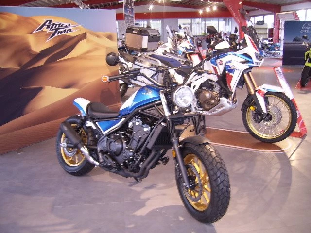 Rebuilt motorbike Honda CMX500 Rebel Bild 3: Rebuilt motorbike Honda CMX500 Rebel