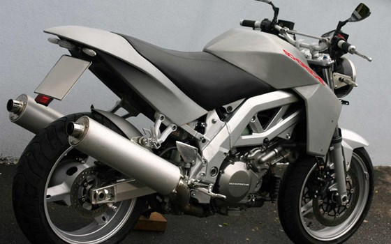 Umgebautes Motorrad Suzuki SV 1000 von OffroaTT - Bild 6 Umgebautes Motorrad Suzuki SV 1000 von OffroaTT - Bild 6