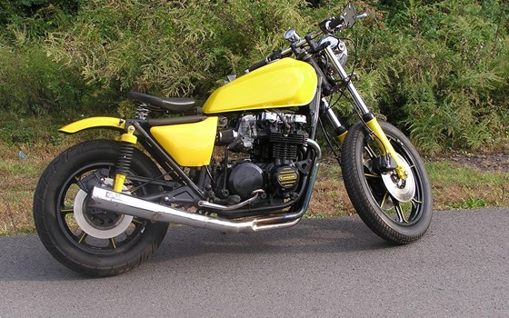 Umgebautes Motorrad Kawasaki KZ 650 von clites - Bild 1