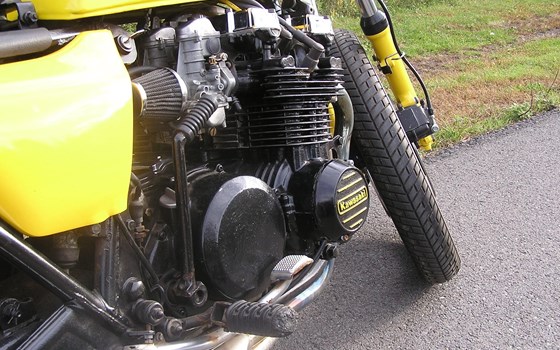 Umgebautes Motorrad Kawasaki KZ 650 von clites - Bild 12