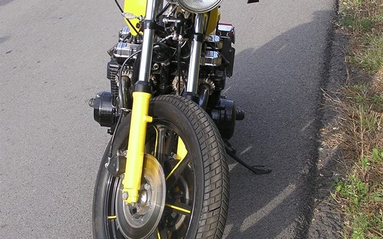 Umgebautes Motorrad Kawasaki KZ 650 von clites - Bild 3