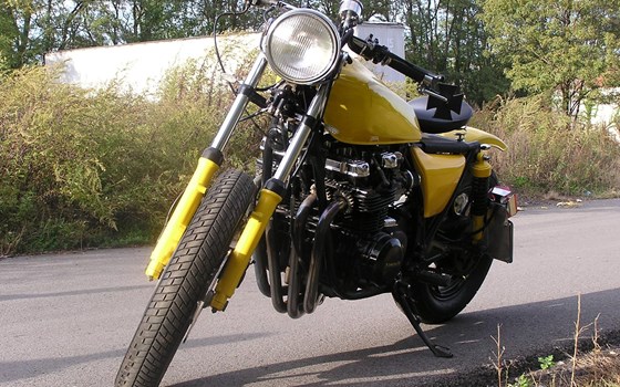 Umgebautes Motorrad Kawasaki KZ 650 von clites - Bild 4