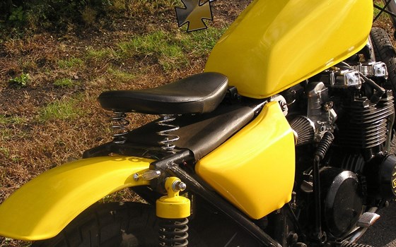 Umgebautes Motorrad Kawasaki KZ 650 von clites - Bild 7