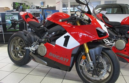 Ducati Panigale V4 S Custom Bike