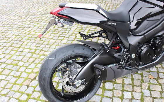 Umgebautes Motorrad Suzuki GSX-S1000 von Zweirad Nürnberger - Bild 2 Umgebautes Motorrad Suzuki GSX-S1000 von Zweirad Nürnberger - Bild 2