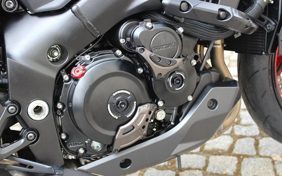 Umgebautes Motorrad Suzuki GSX-S1000 von Zweirad Nürnberger - Bild 9 Umgebautes Motorrad Suzuki GSX-S1000 von Zweirad Nürnberger - Bild 9