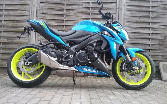 Umgebautes Motorrad Suzuki GSX-S1000 Street Performance von Motorradschmiede Falkensee - Bild 1 Umgebautes Motorrad Suzuki GSX-S1000 Street Performance von Motorradschmiede Falkensee - Bild 1
