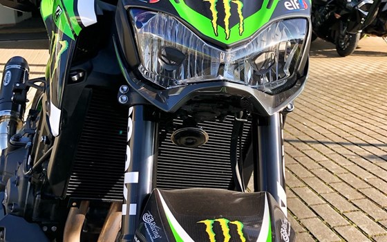 Umgebautes Motorrad Kawasaki Z900 von MSG Moto-Shop-Gera TEAM BAUCH OHG - Bild 3 Umgebautes Motorrad Kawasaki Z900 von MSG Moto-Shop-Gera TEAM BAUCH OHG - Bild 3