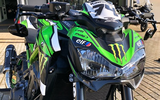Umgebautes Motorrad Kawasaki Z900 von MSG Moto-Shop-Gera TEAM BAUCH OHG - Bild 4 Umgebautes Motorrad Kawasaki Z900 von MSG Moto-Shop-Gera TEAM BAUCH OHG - Bild 4