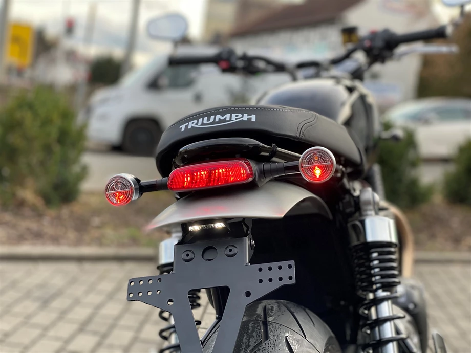 Umbgebautes Motorrad Triumph Speed Twin 1200 Bild 1: Umbgebautes Motorrad Triumph Speed Twin 1200