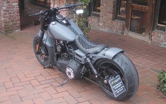 Umgebautes Motorrad Harley-Davidson Dyna Fat Bob FXDF von X-Trem Custombikes - Bild 20 Umgebautes Motorrad Harley-Davidson Dyna Fat Bob FXDF von X-Trem Custombikes - Bild 20