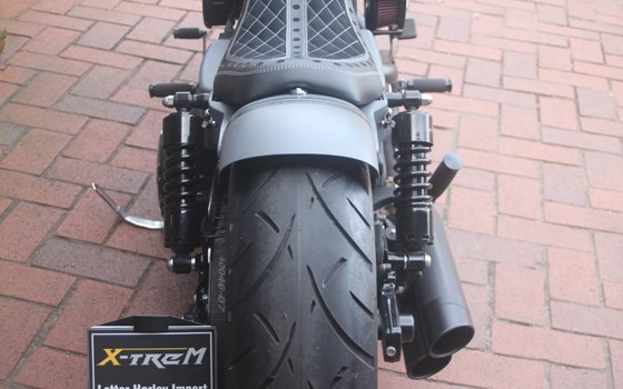 Umgebautes Motorrad Harley-Davidson Dyna Fat Bob FXDF von X-Trem Custombikes - Bild 6 Umgebautes Motorrad Harley-Davidson Dyna Fat Bob FXDF von X-Trem Custombikes - Bild 6