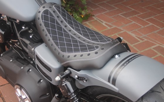 Umgebautes Motorrad Harley-Davidson Dyna Fat Bob FXDF von X-Trem Custombikes - Bild 8 Umgebautes Motorrad Harley-Davidson Dyna Fat Bob FXDF von X-Trem Custombikes - Bild 8