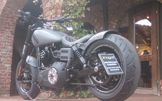 Umgebautes Motorrad Harley-Davidson Dyna Fat Bob FXDF von X-Trem Custombikes - Bild 12 Umgebautes Motorrad Harley-Davidson Dyna Fat Bob FXDF von X-Trem Custombikes - Bild 12