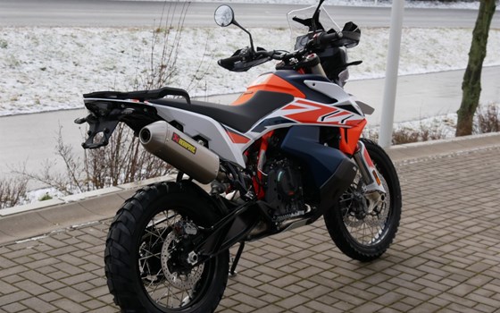 Umgebautes Motorrad KTM 790 Adventure R Rally von motoroox GmbH - Bild 8 Umgebautes Motorrad KTM 790 Adventure R Rally von motoroox GmbH - Bild 8