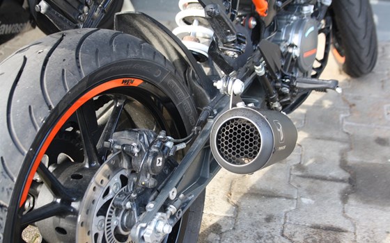 Umgebautes Motorrad KTM 125 Duke von Zweirad Waibel GmbH & Co. KG - Bild 3 Umgebautes Motorrad KTM 125 Duke von Zweirad Waibel GmbH & Co. KG - Bild 3
