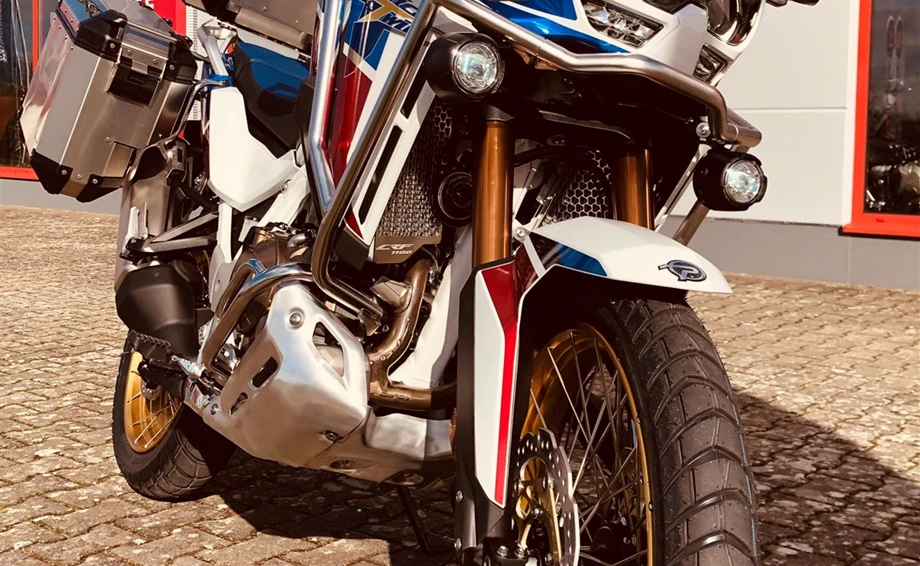 Rebuilt motorbike Honda CRF1100L Africa Twin Adventure Sports Bild 4: Rebuilt motorbike Honda CRF1100L Africa Twin Adventure Sports