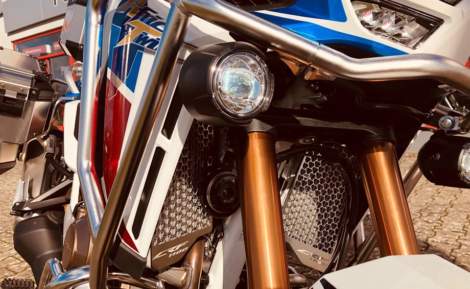 Rebuilt motorbike Honda CRF1100L Africa Twin Adventure Sports Bild 1: Rebuilt motorbike Honda CRF1100L Africa Twin Adventure Sports