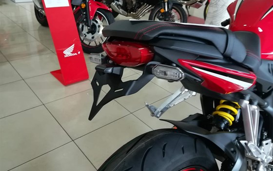 Umgebautes Motorrad Honda CBR650R von bikerCBR650r - Bild 5