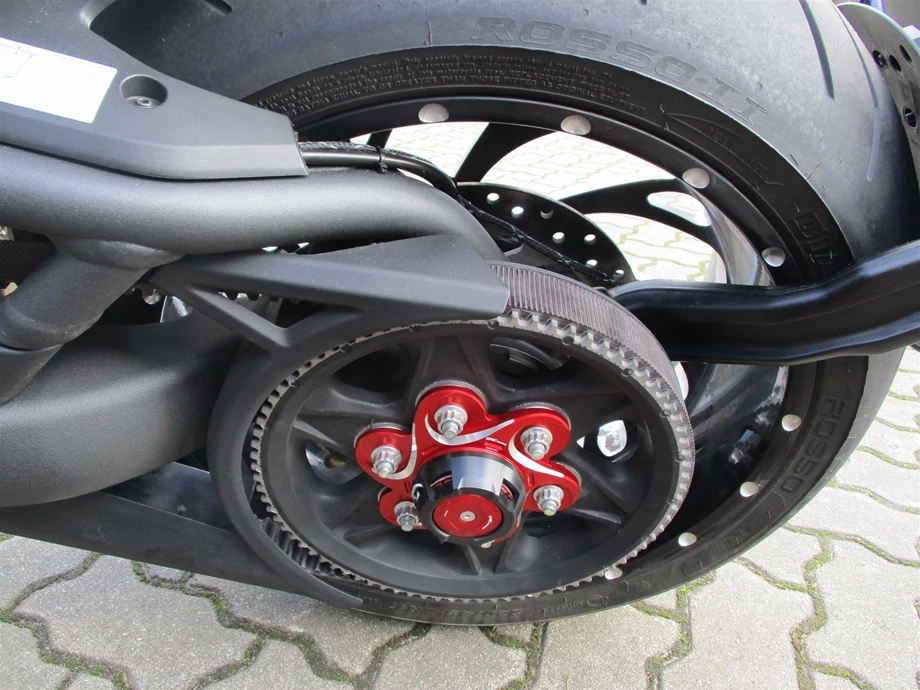 Umbgebautes Motorrad Ducati XDiavel Bild 5: Umbgebautes Motorrad Ducati XDiavel