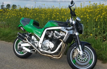 Suzuki GSX-R 1100 Custom Bike Suzuki GSX-R 1100 Custom Bike