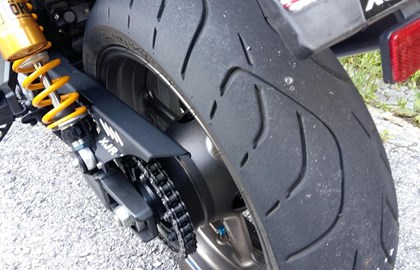 Yamaha XJR 1300 Custom Bike