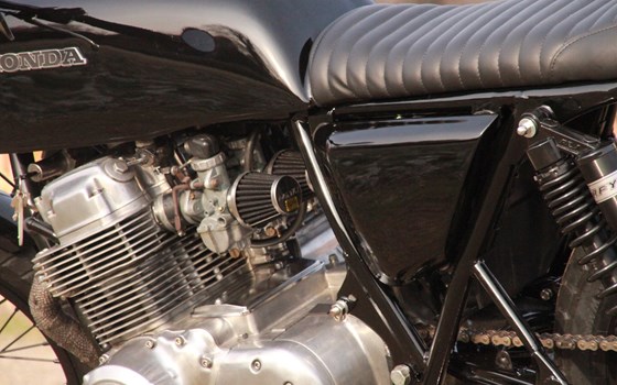 Umgebautes Motorrad Honda CB 750 F von Motorrad Naujocks - Bild 11 Umgebautes Motorrad Honda CB 750 F von Motorrad Naujocks - Bild 11