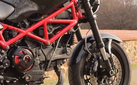 Umgebautes Motorrad Ducati Monster S2R 1000 von Motorrad Naujocks - Bild 8 Umgebautes Motorrad Ducati Monster S2R 1000 von Motorrad Naujocks - Bild 8