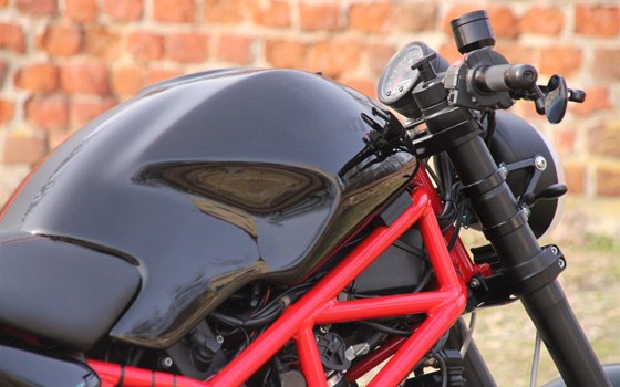Umgebautes Motorrad Ducati Monster S2R 1000 von Motorrad Naujocks - Bild 10 Umgebautes Motorrad Ducati Monster S2R 1000 von Motorrad Naujocks - Bild 10