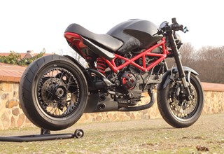 Ducati Monster S2R 1000