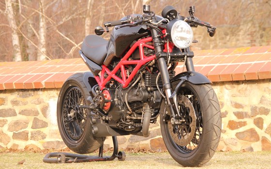 Umgebautes Motorrad Ducati Monster S2R 1000 von Motorrad Naujocks - Bild 2 Umgebautes Motorrad Ducati Monster S2R 1000 von Motorrad Naujocks - Bild 2