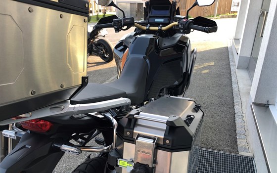 Umgebautes Motorrad Honda CRF1100L Africa Twin Adventure Sports DCT von Direct Performance - Bild 9 Umgebautes Motorrad Honda CRF1100L Africa Twin Adventure Sports DCT von Direct Performance - Bild 9