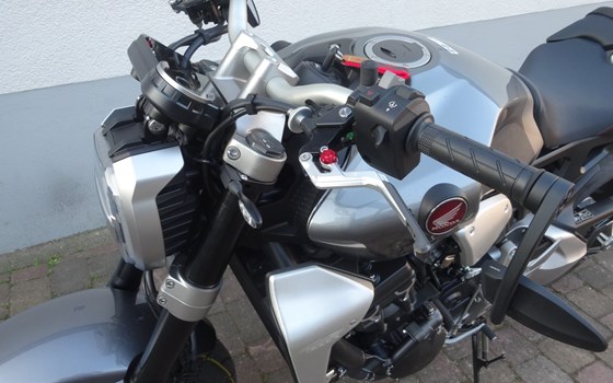 Umgebautes Motorrad Honda CB 1000 R von Motorradtechnik Lang GmbH - Bild 6 Umgebautes Motorrad Honda CB 1000 R von Motorradtechnik Lang GmbH - Bild 6