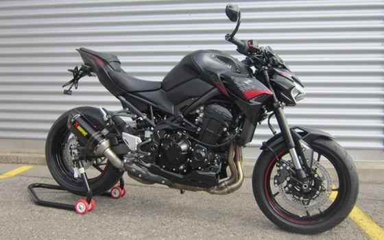 Umgebautes Motorrad Kawasaki Z900 von Motorradwelt Auer GmbH - Bild 5 Umgebautes Motorrad Kawasaki Z900 von Motorradwelt Auer GmbH - Bild 5