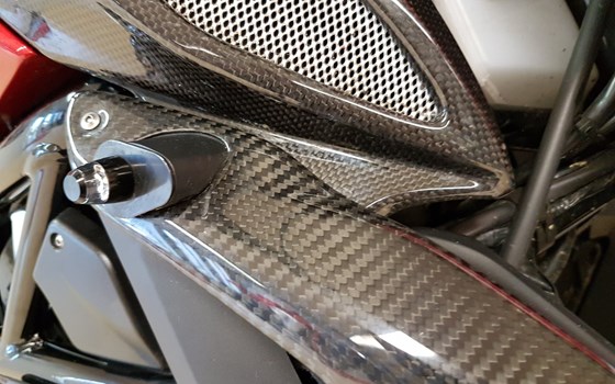 Umgebautes Motorrad MV Agusta Dragster 800 RR von Motorrad Scheunpflug e.K. - Bild 9 Umgebautes Motorrad MV Agusta Dragster 800 RR von Motorrad Scheunpflug e.K. - Bild 9
