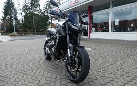 Umgebautes Motorrad Yamaha MT-09 von Zweirad-Center Zöller - Bild 14 Umgebautes Motorrad Yamaha MT-09 von Zweirad-Center Zöller - Bild 14