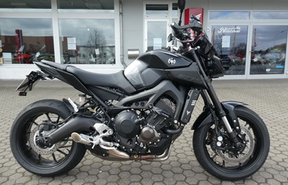 Yamaha MT-09 Custom Bike