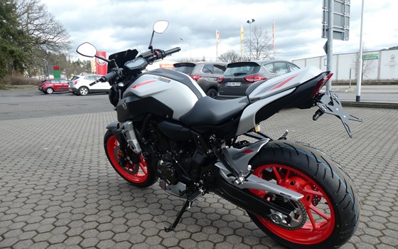 Umgebautes Motorrad Yamaha MT-07 von Zweirad-Center Zöller - Bild 6 Umgebautes Motorrad Yamaha MT-07 von Zweirad-Center Zöller - Bild 6