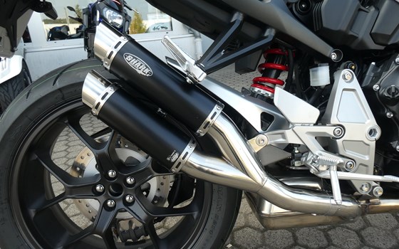 Umgebautes Motorrad Honda CB 1000 R von Zweirad-Center Zöller - Bild 6 Umgebautes Motorrad Honda CB 1000 R von Zweirad-Center Zöller - Bild 6