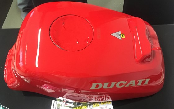 Umgebautes Motorrad Ducati 900 SS Superlight Ltd. von werni748r - Bild 30 Umgebautes Motorrad Ducati 900 SS Superlight Ltd. von werni748r - Bild 30