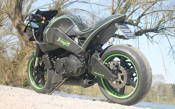 Umgebautes Motorrad Buell Firebolt XB 9R von X-Trem Custombikes - Bild 6 Umgebautes Motorrad Buell Firebolt XB 9R von X-Trem Custombikes - Bild 6