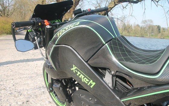 Umgebautes Motorrad Buell Firebolt XB 9R von X-Trem Custombikes - Bild 22 Umgebautes Motorrad Buell Firebolt XB 9R von X-Trem Custombikes - Bild 22