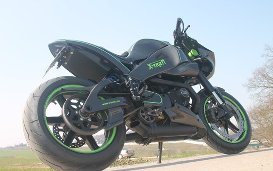 Umgebautes Motorrad Buell Firebolt XB 9R von X-Trem Custombikes - Bild 5 Umgebautes Motorrad Buell Firebolt XB 9R von X-Trem Custombikes - Bild 5