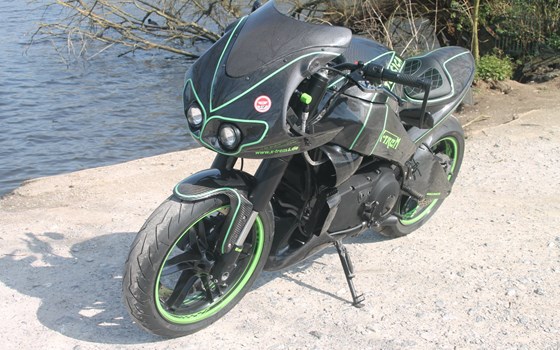 Umgebautes Motorrad Buell Firebolt XB 9R von X-Trem Custombikes - Bild 4 Umgebautes Motorrad Buell Firebolt XB 9R von X-Trem Custombikes - Bild 4